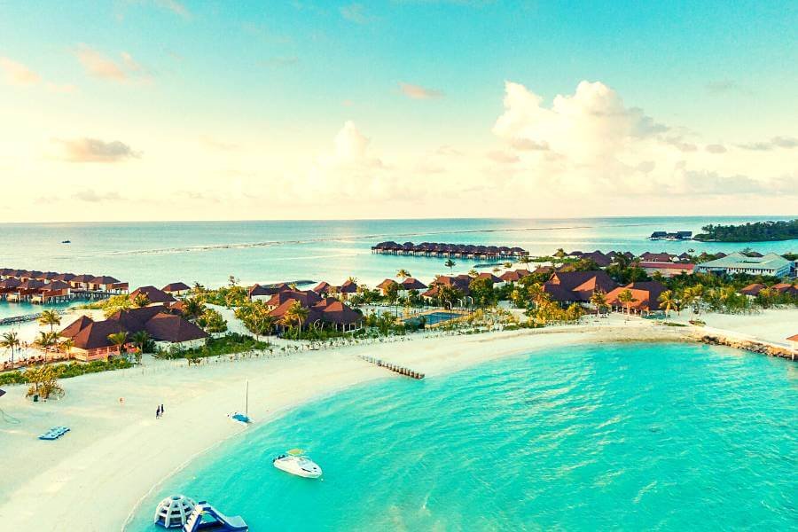 holiday inn kandooma maldives water villa