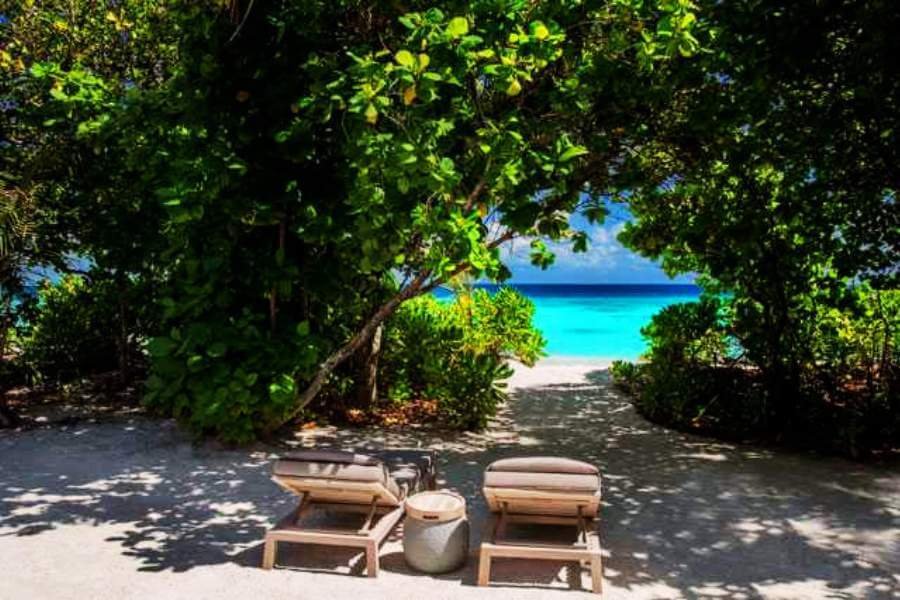vakkaru maldives resort all inclusive Beach Villa with Plunge Pool
