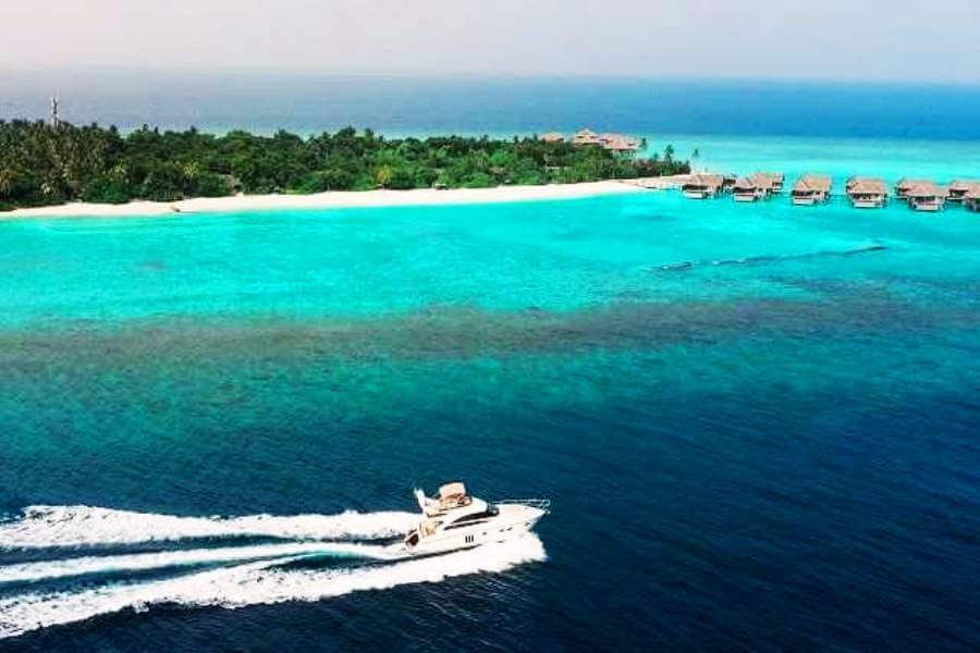 vakkaru maldives resort all inclusive Luxury Yacht Charter